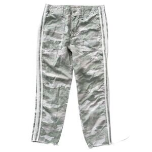 MOTHER The Shaker Chop‎ Crop Fray Camo Linen Blend Pants Desert Print Green 26